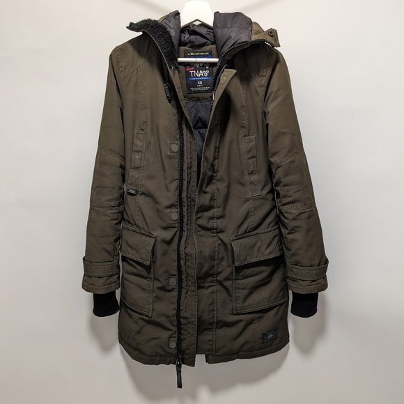 TNA Parka - Picture 1 of 3